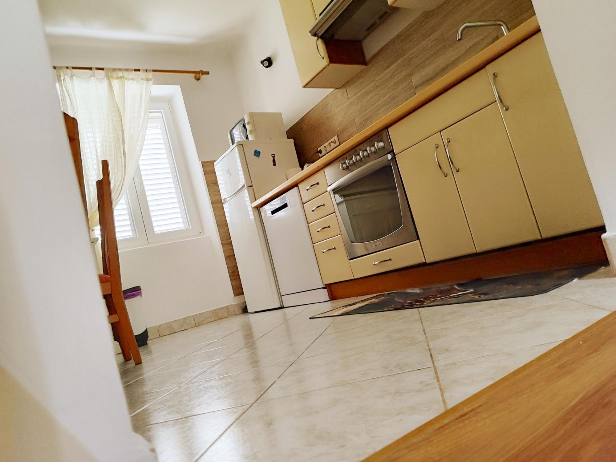 Apartman Daniel With Free Parking Mundanije Bagian luar foto