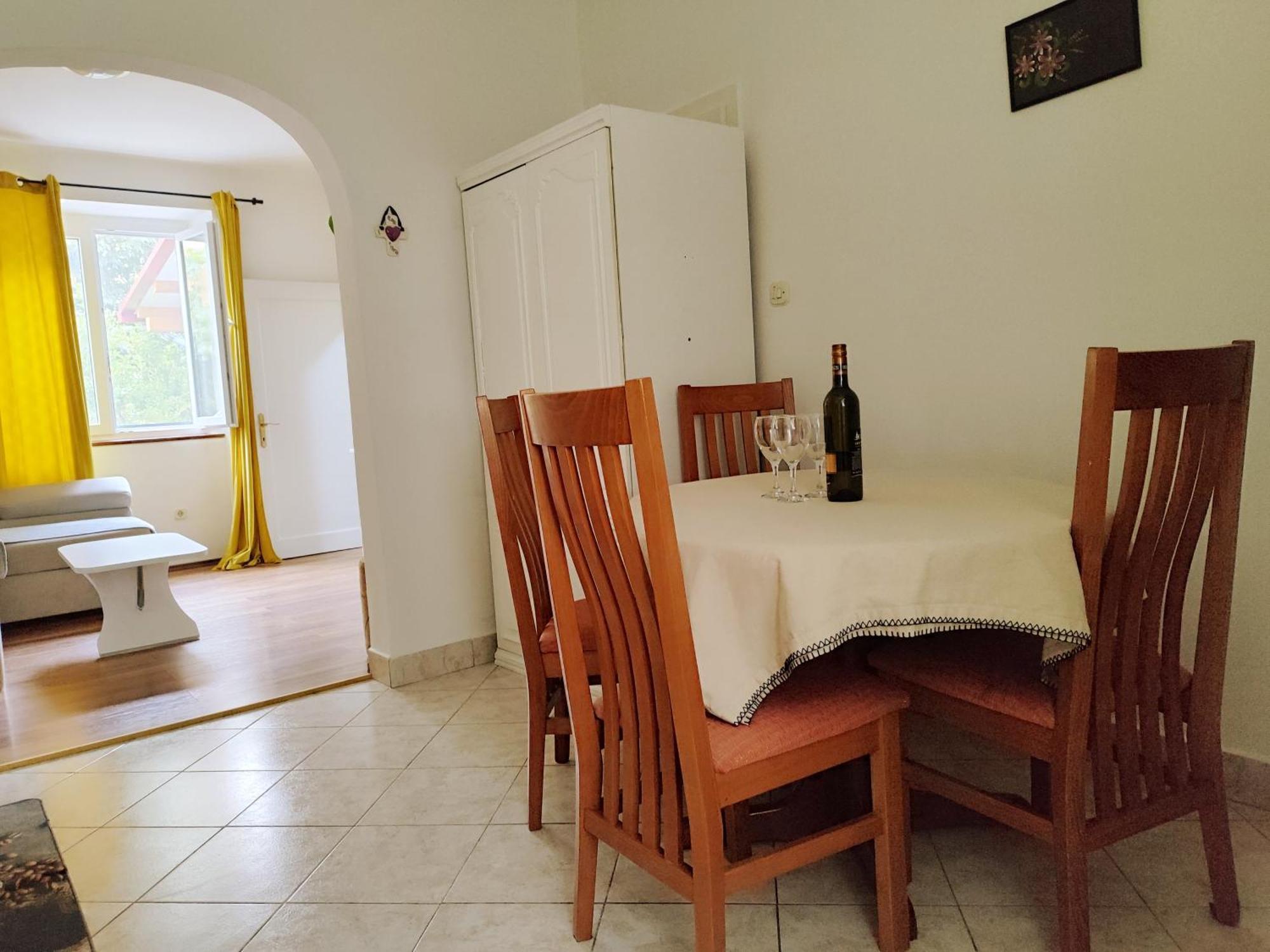 Apartman Daniel With Free Parking Mundanije Bagian luar foto